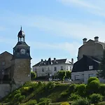 Du Grand Monarque Hotel *