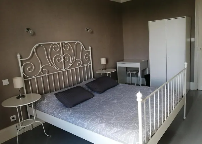 Отель Du Grand Monarque