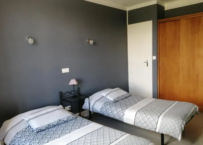 Отель Du Grand Monarque Varennes-en-Argonne