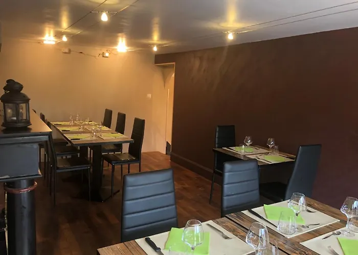 Отель Du Grand Monarque Varennes-en-Argonne