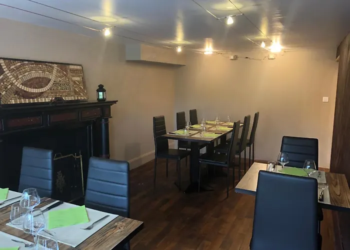 Отель Du Grand Monarque Varennes-en-Argonne