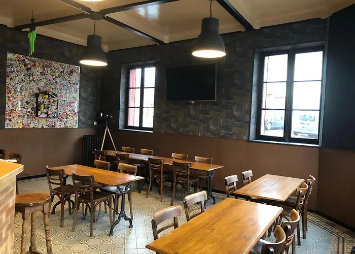 Отель Du Grand Monarque Varennes-en-Argonne