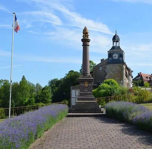 Отель Du Grand Monarque Varennes-en-Argonne